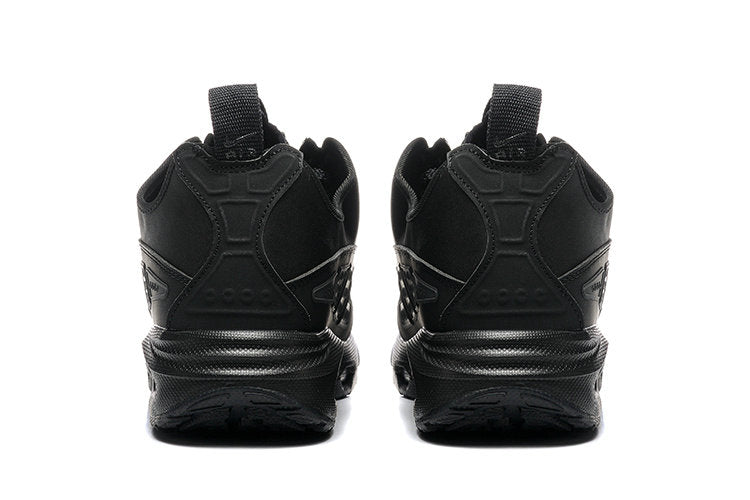 Sndr Triple Black
