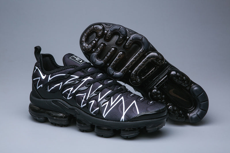 VaporMax Plus Black